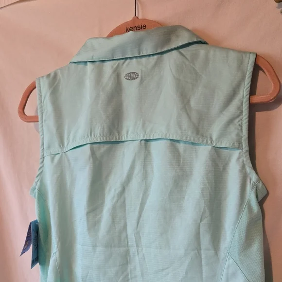 Reel Legends Medium Beach Glass Sleeveless Fishing Button Down Shirt - Picture 11 of 11